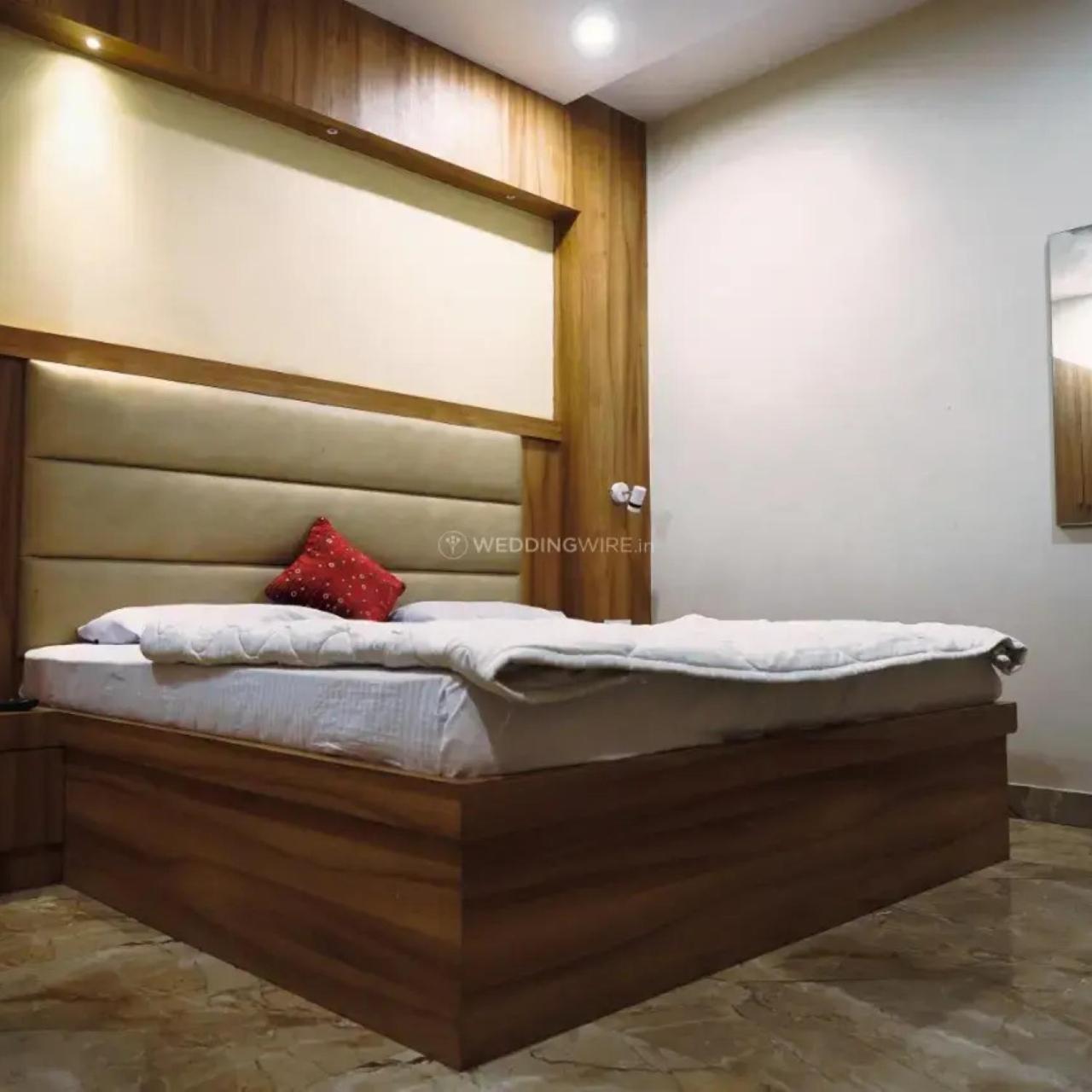 New Kumar Hotel & Banquet لاكناو المظهر الخارجي الصورة